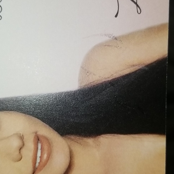 Les Do Makeup Post Card - Picture 8 of 8